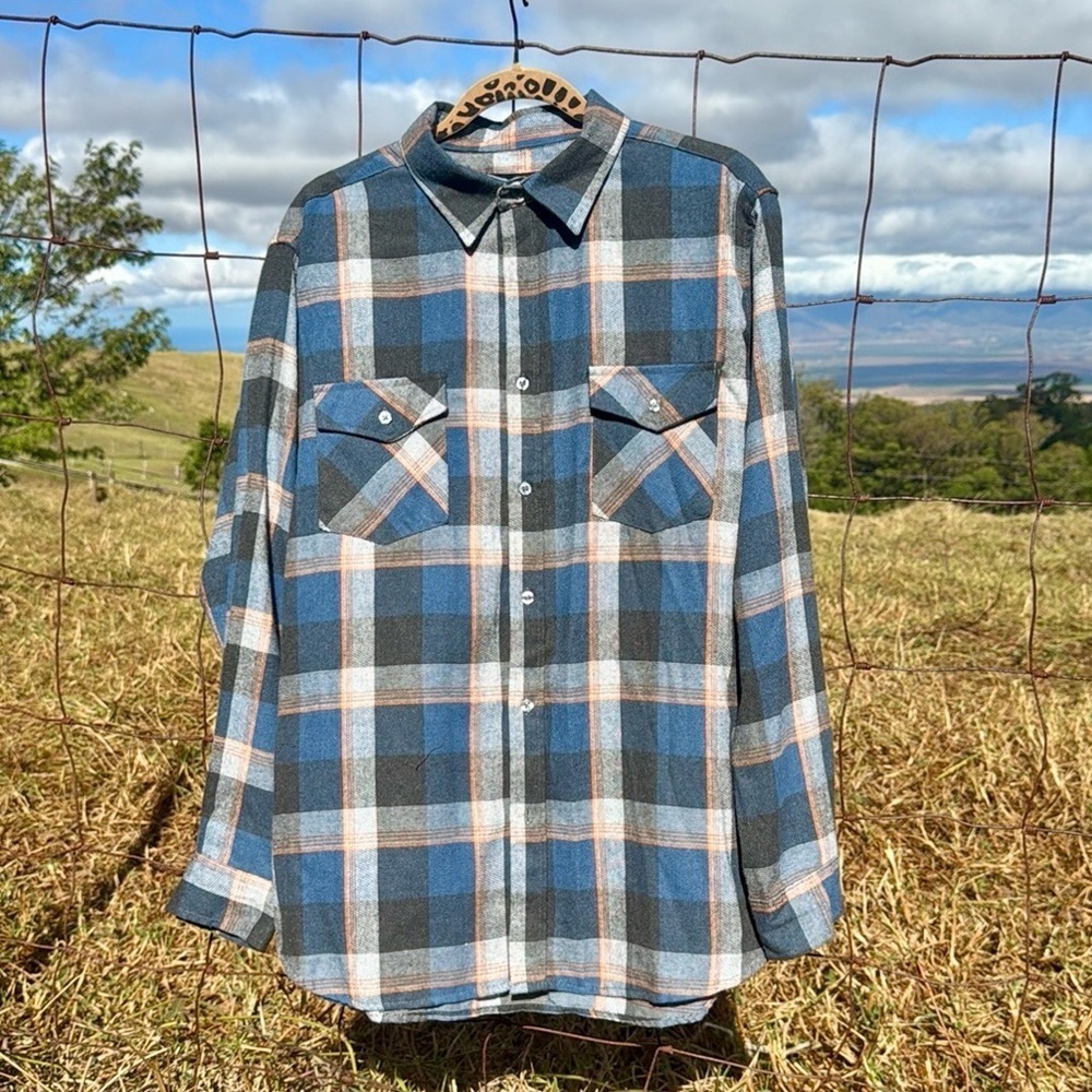 Molokai Surf Co Blue Plaid Flannel Long sleeve L